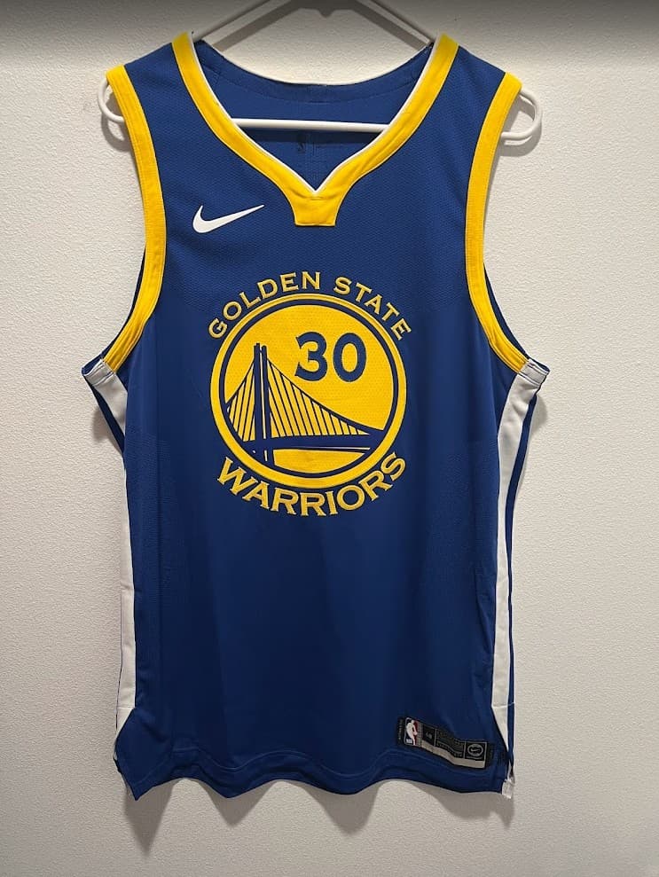 Previous jersey image preview 31